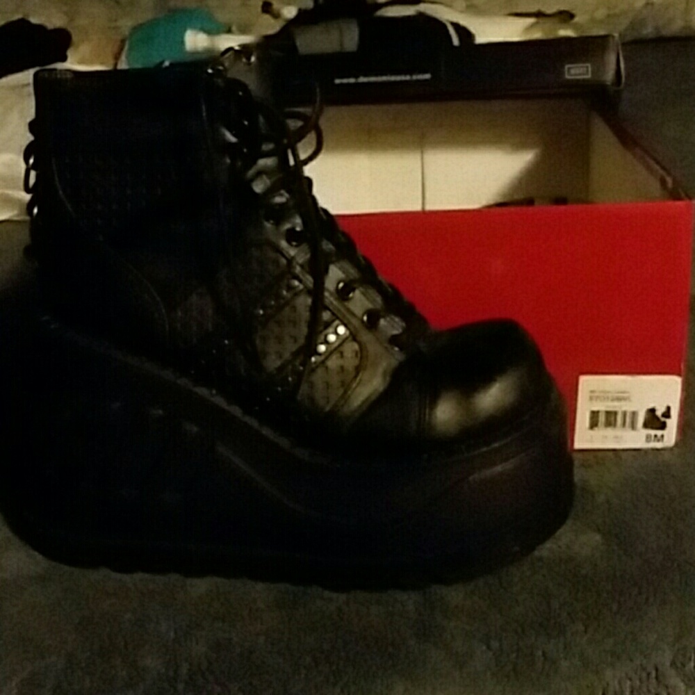 Demonia boots